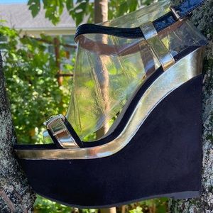 Black & Gold Ankle straps Platform Heels, Sz 7